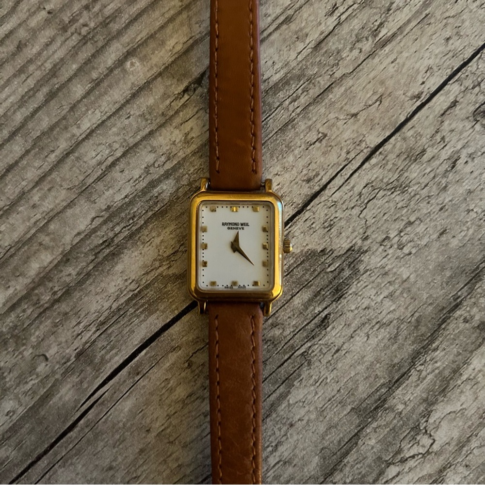 Vintage Raymond Weil 18k gold plated women’s watch